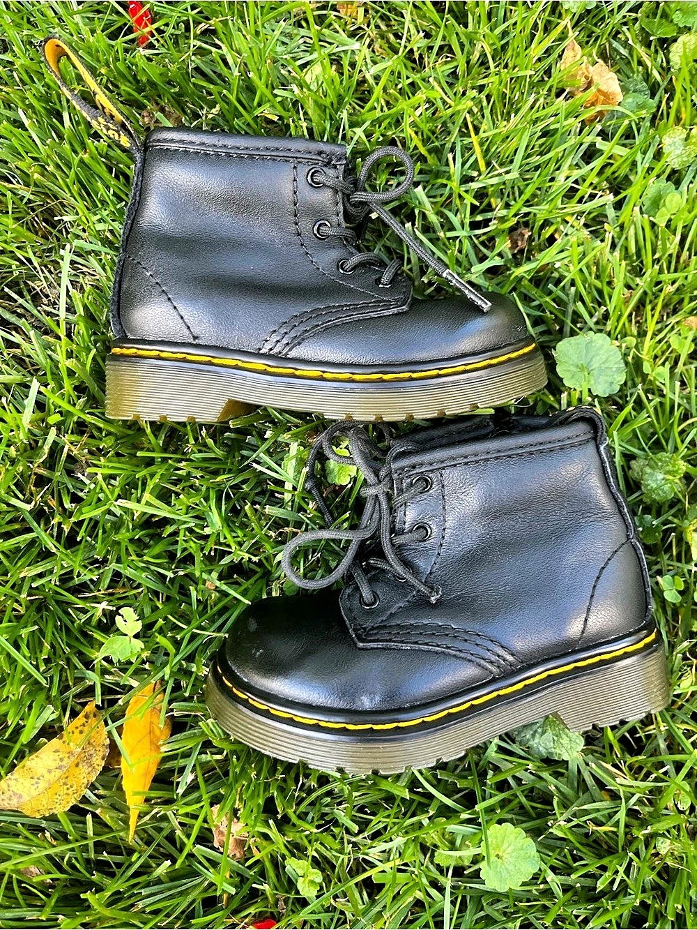 Dr. Martens Toddler Airwair Leather Lace Up Boots Toddler Black Boot